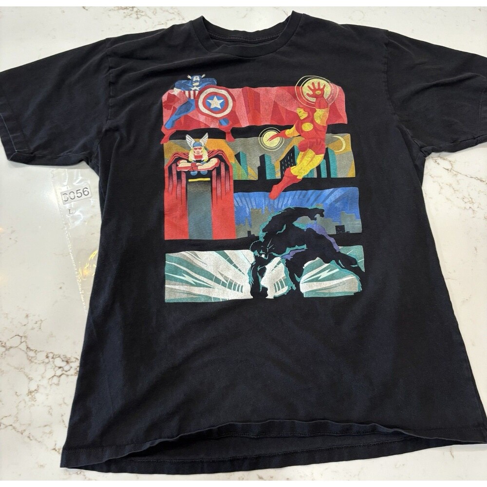 Marvel Men's T-Shirt Large Capital America Iron Man Black Short Sleeve